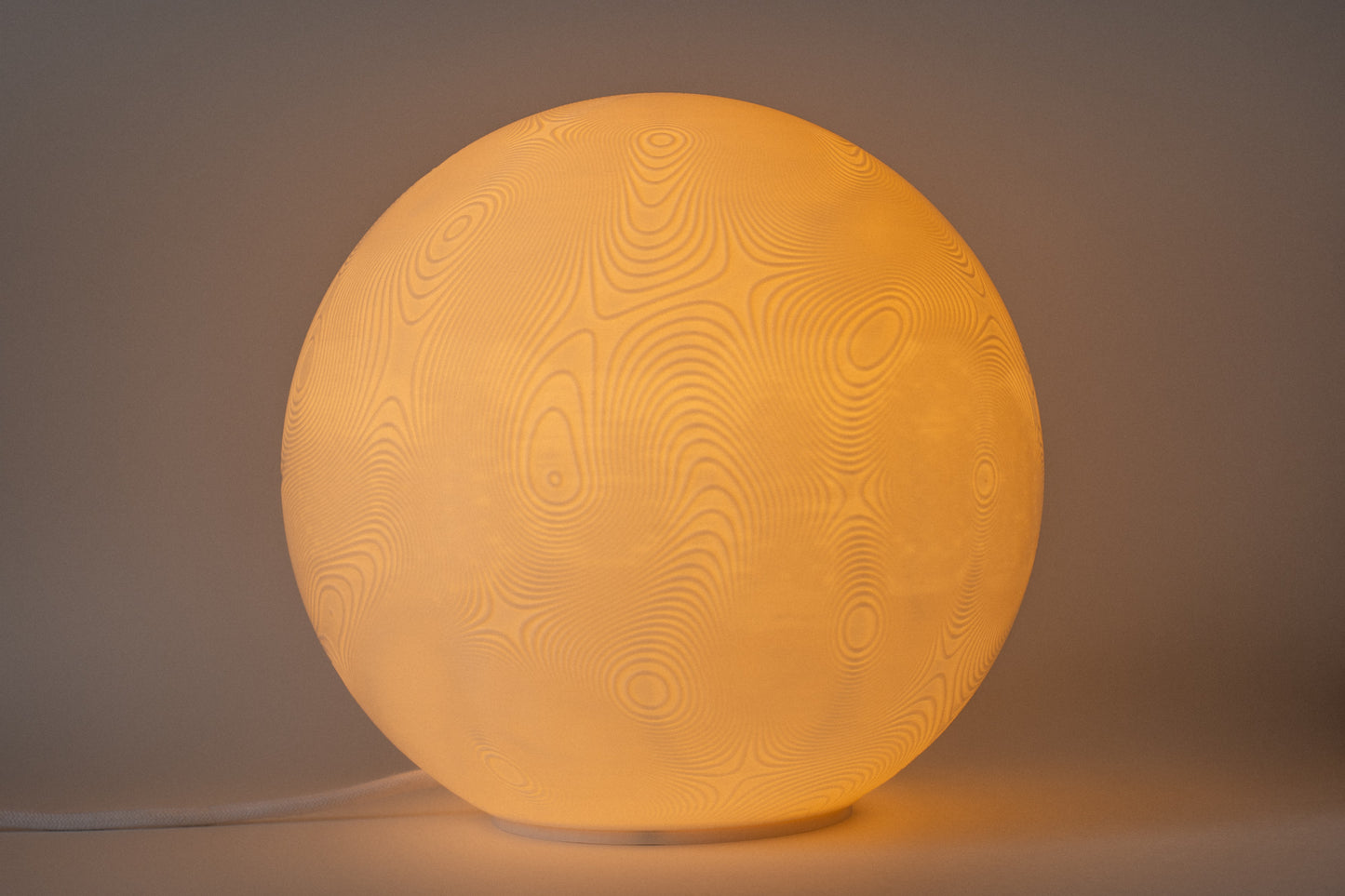 O2 Landscape Sculpted Lamp