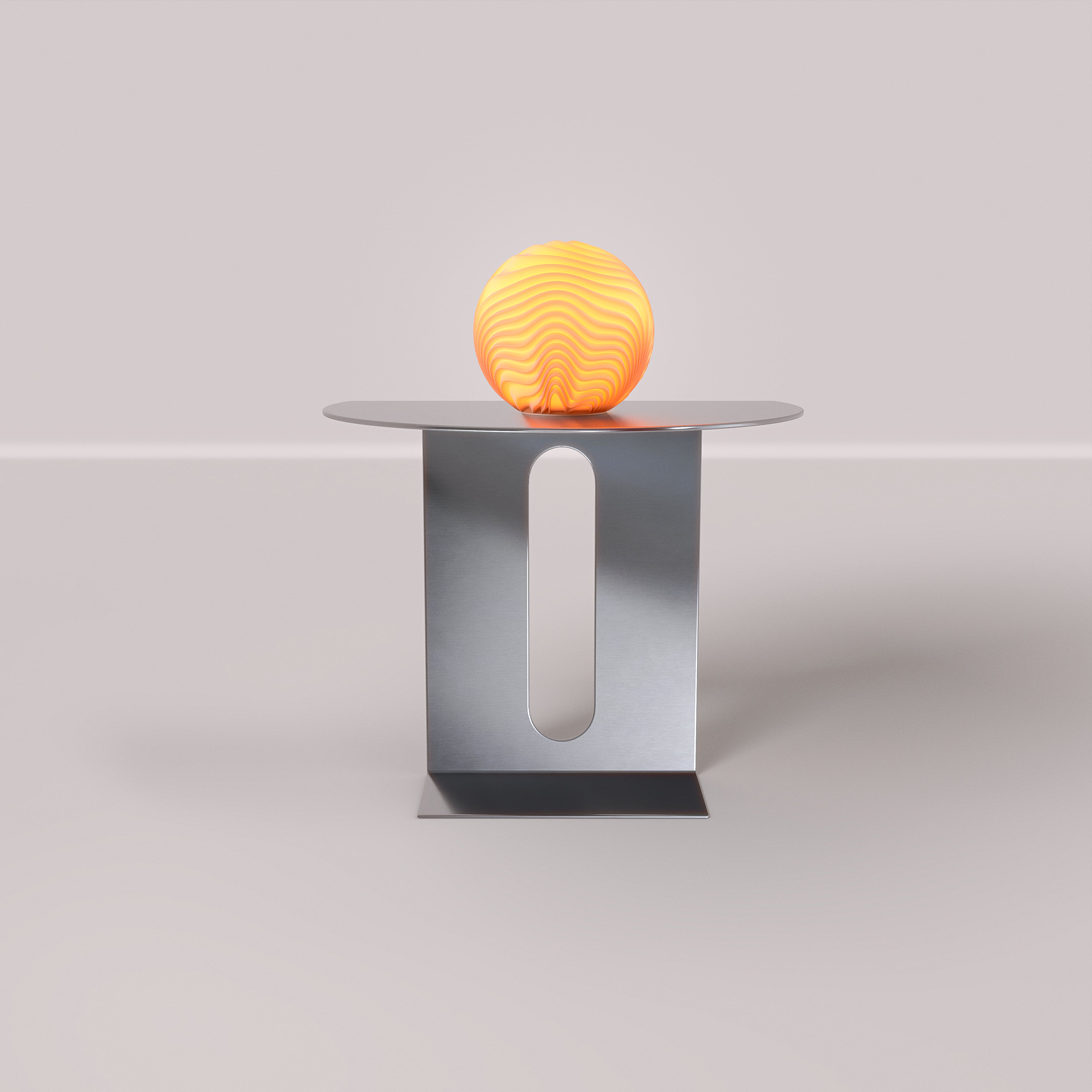 O3 Dune Sculpted Lamp