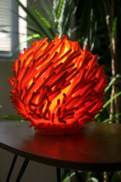 O7 Coral Sculpted Lamp