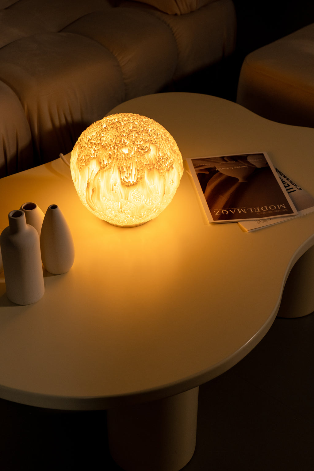 O9 Reef Sculpted Lamp