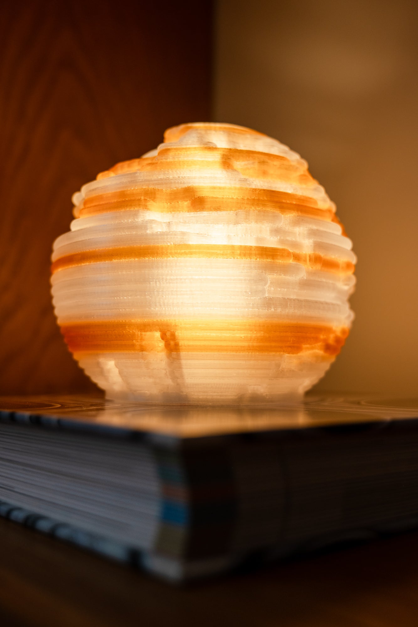 O13-s Erosion Sculpted Mini Lamp